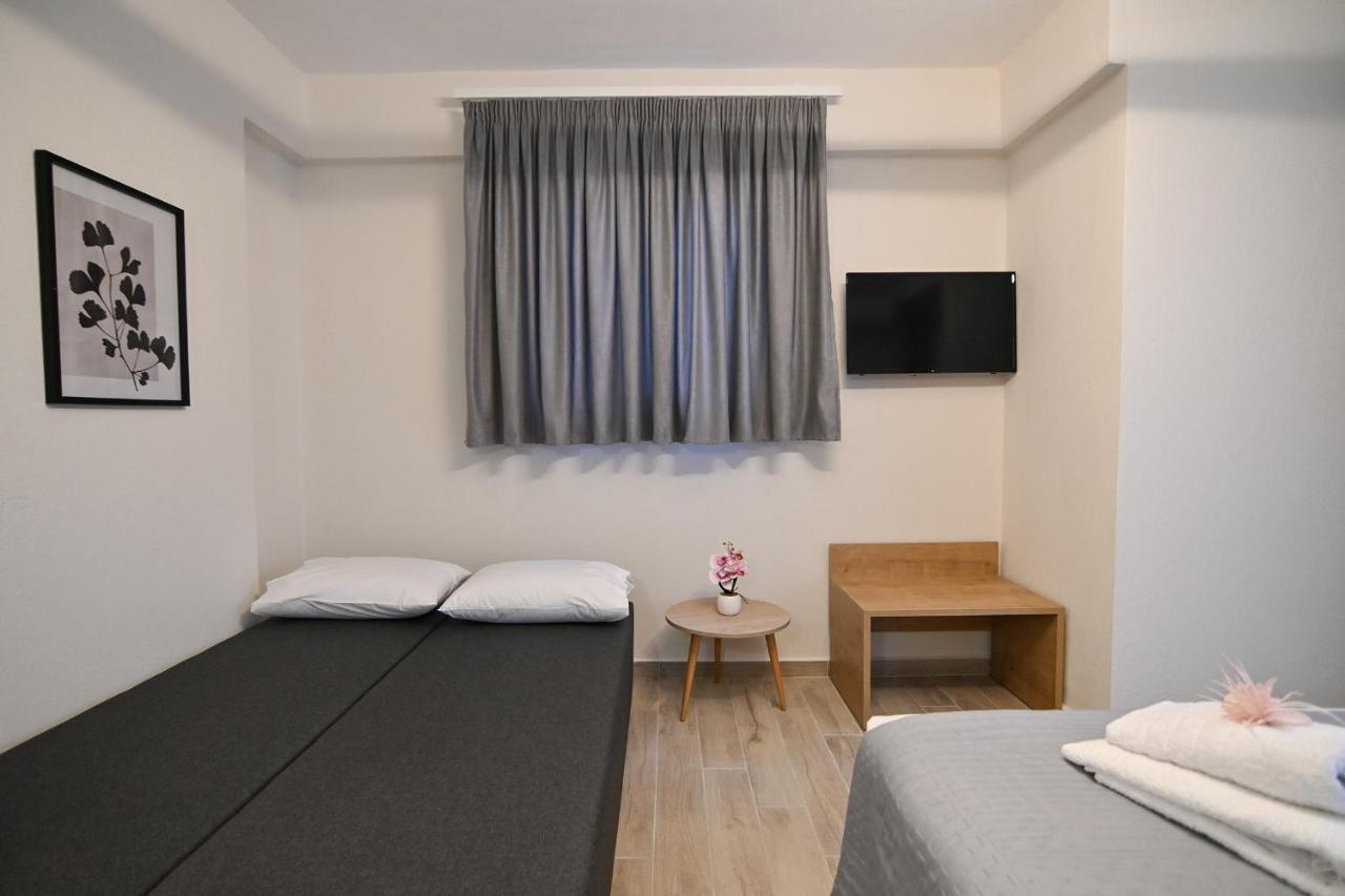 Armonia Luxury Suites Nea Vrasna Exterior photo