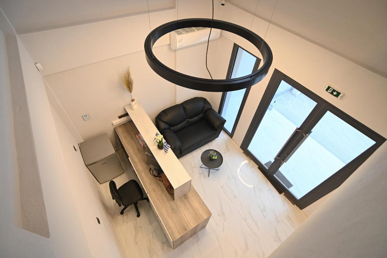Armonia Luxury Suites Nea Vrasna Exterior photo