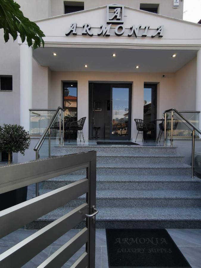 Armonia Luxury Suites Nea Vrasna Exterior photo