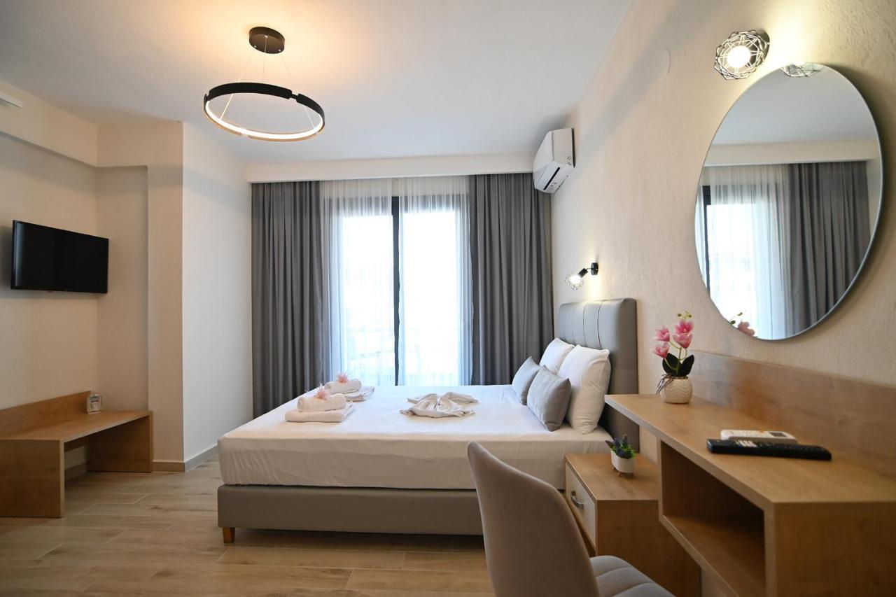 Armonia Luxury Suites Nea Vrasna Exterior photo