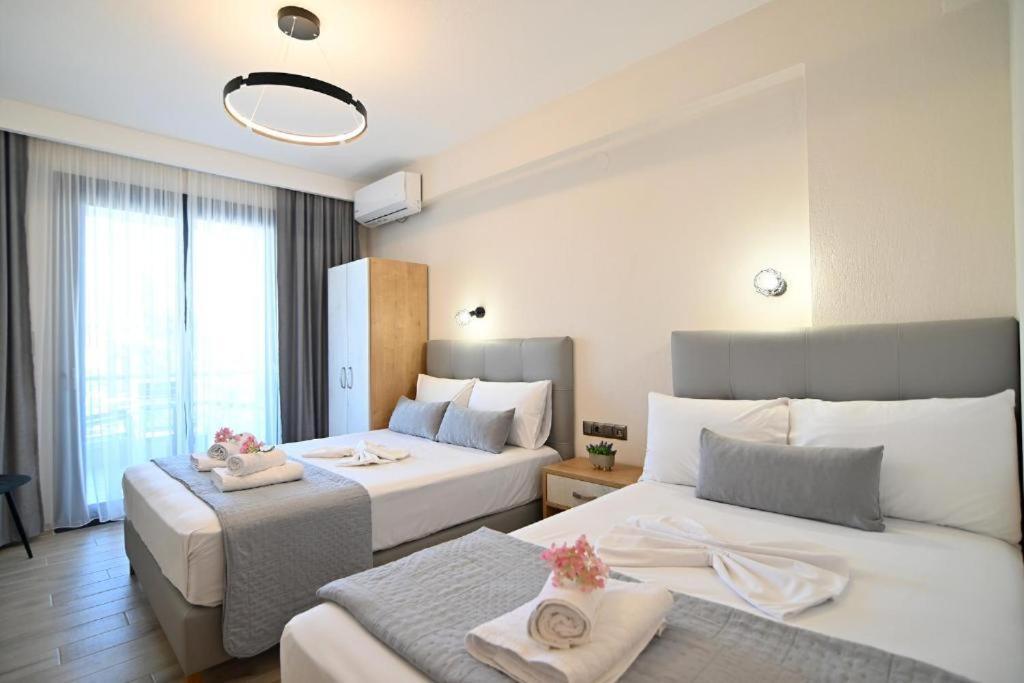 Armonia Luxury Suites Nea Vrasna Exterior photo